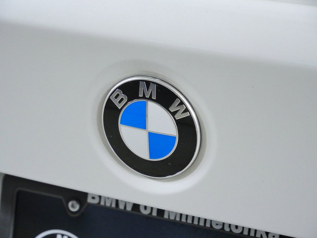 Thumbnail: 2014 BMW 3 Series - 7