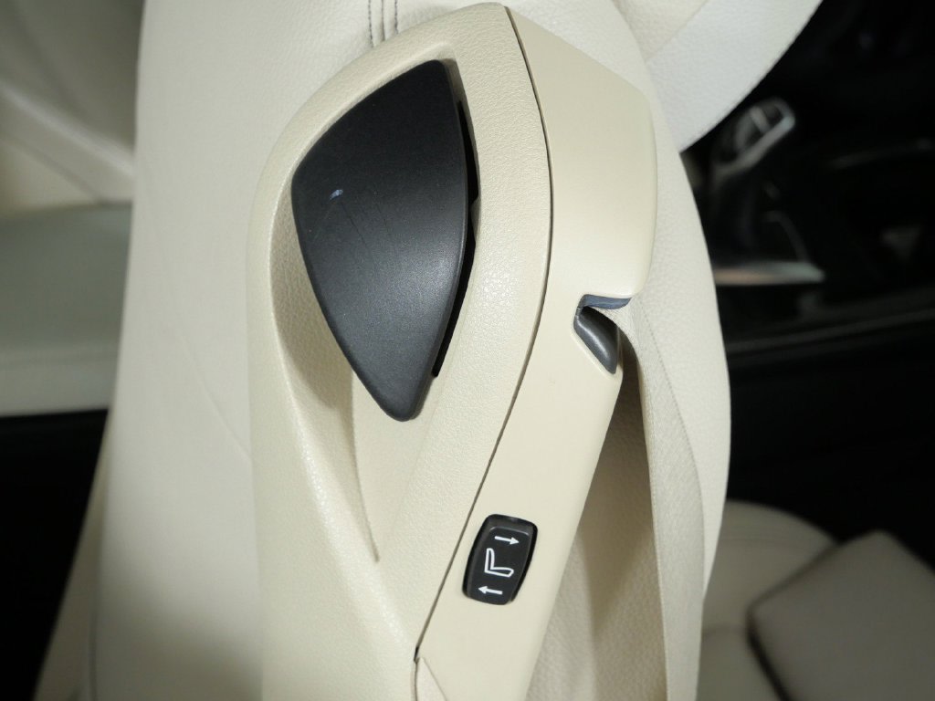 Thumbnail: 2016 BMW 4 Series - 31