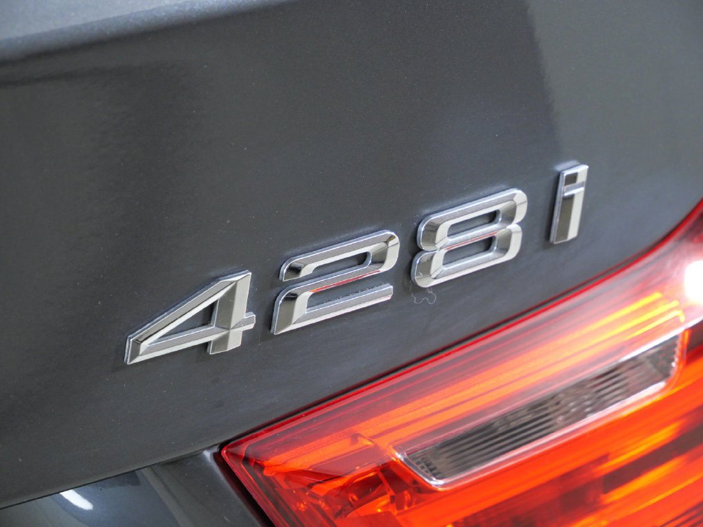 Thumbnail: 2016 BMW 4 Series - 24