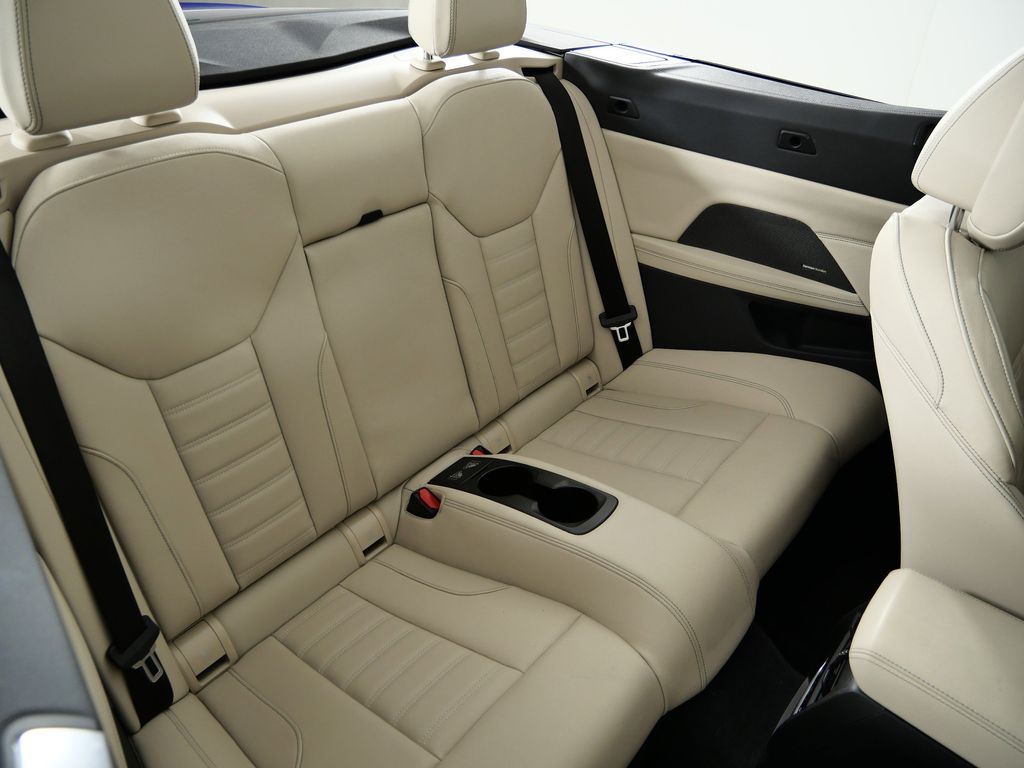 Thumbnail: 2023 BMW 4 Series - 10