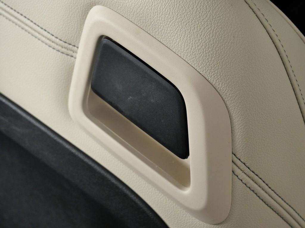 Thumbnail: 2023 BMW 4 Series - 31