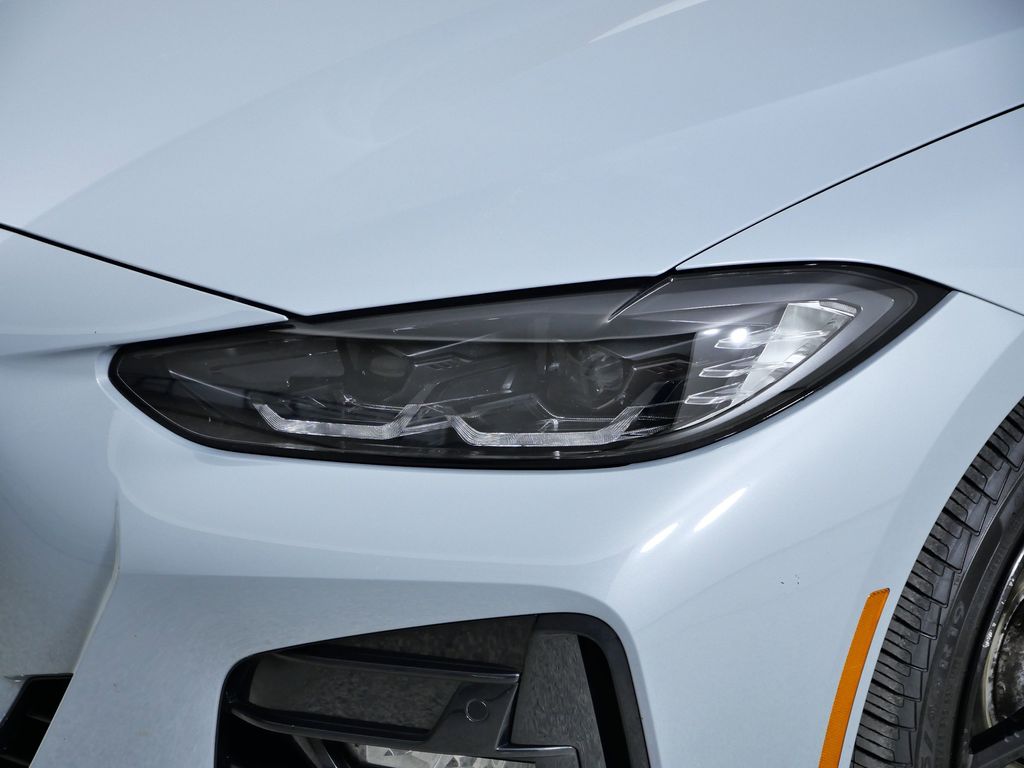 Thumbnail: 2022 BMW 4 Series - 17