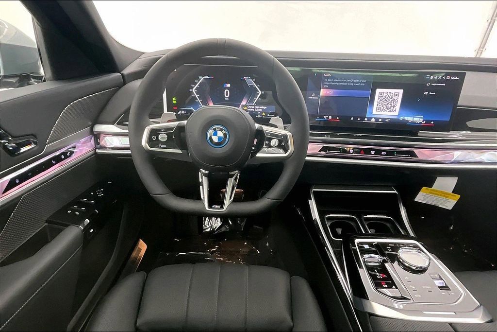 Thumbnail: 2026 BMW 7 Series - 13