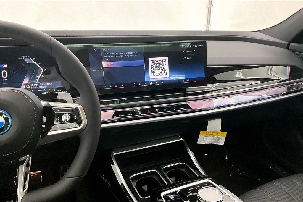 Thumbnail: 2026 BMW 7 Series - 14