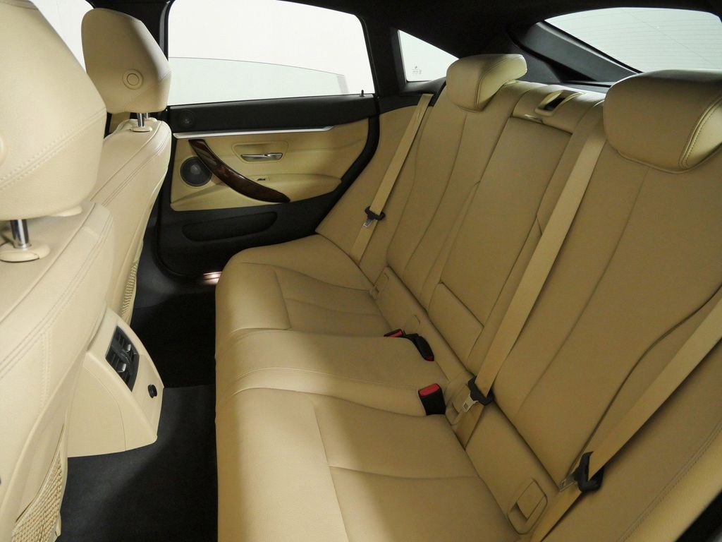 Thumbnail: 2018 BMW 4 Series - 36