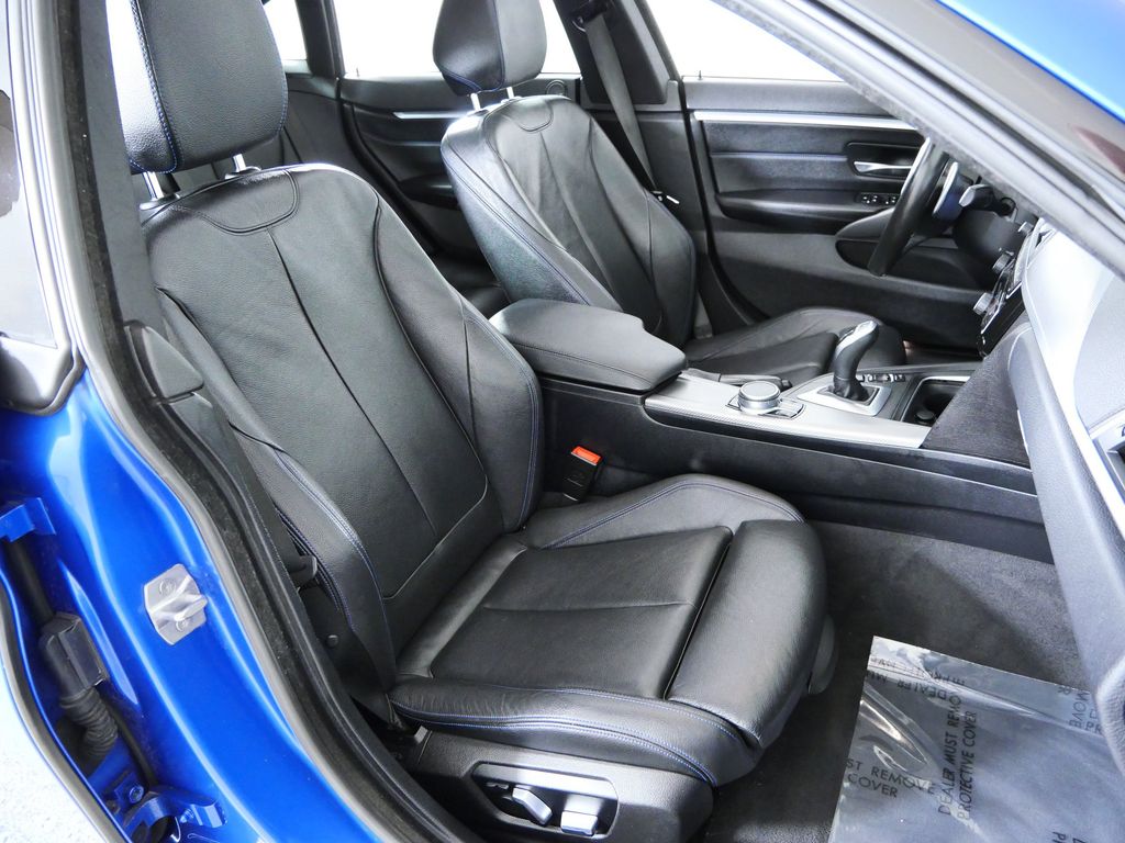Thumbnail: 2018 BMW 4 Series - 11