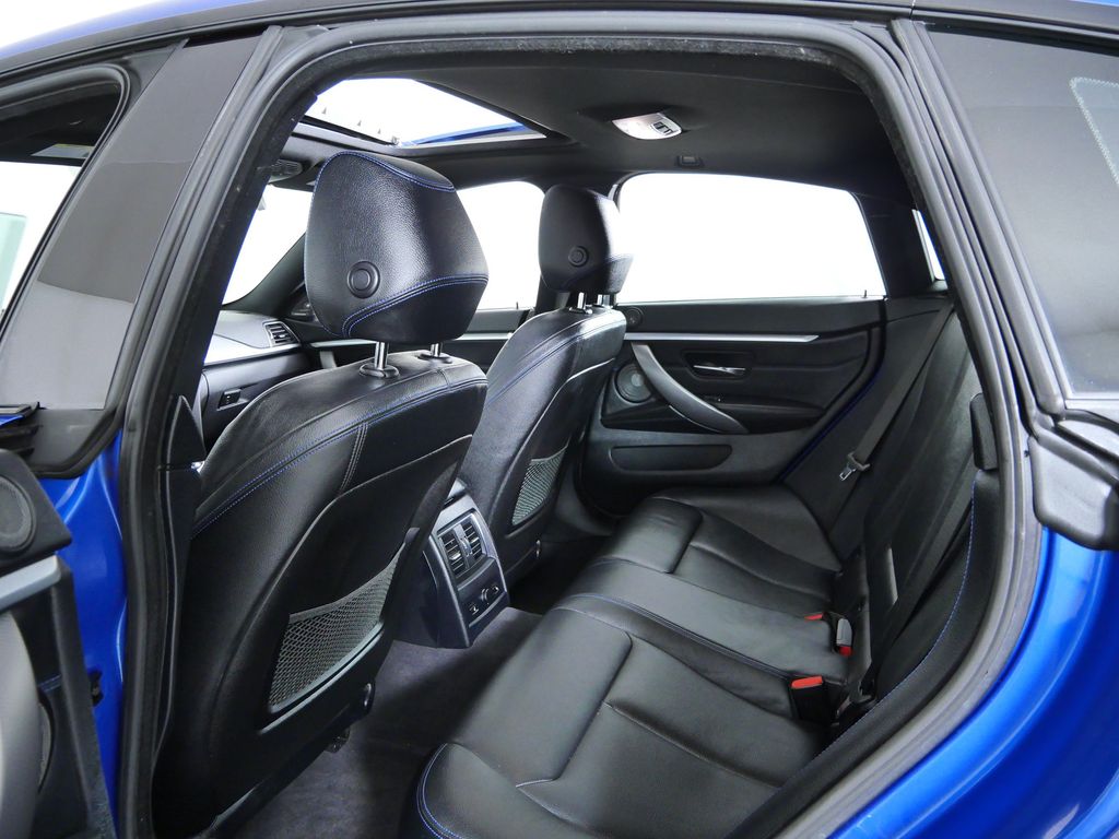 Thumbnail: 2018 BMW 4 Series - 33