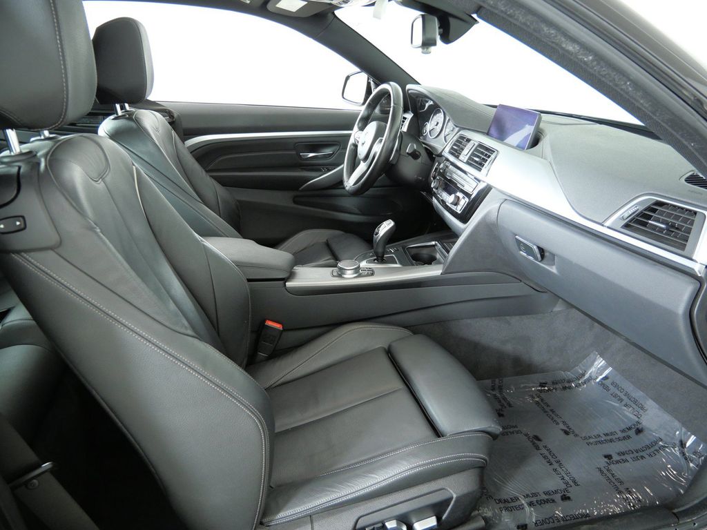 Thumbnail: 2019 BMW 4 Series - 9