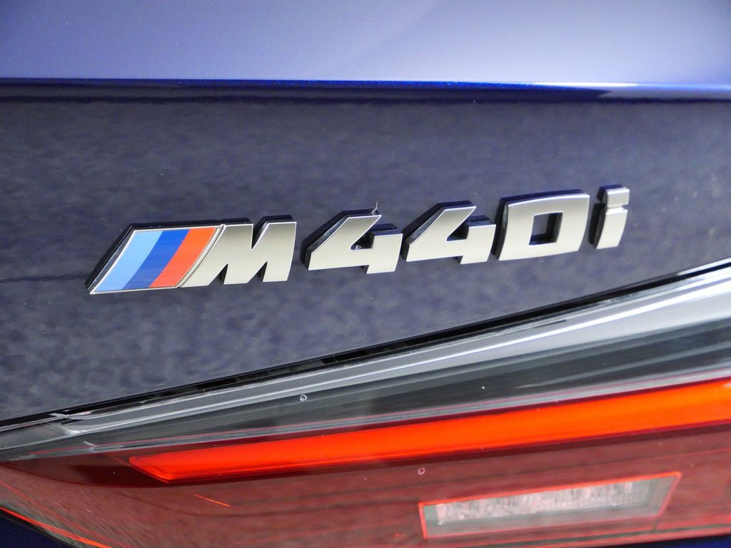Thumbnail: 2021 BMW 4 Series - 24