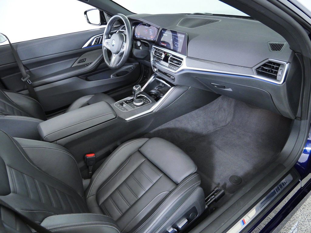 Thumbnail: 2021 BMW 4 Series - 10