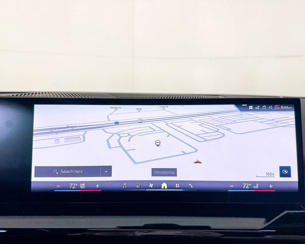 Thumbnail: 2025 BMW 5 Series - 45