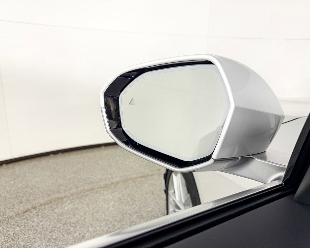 Thumbnail: 2025 BMW 5 Series - 41