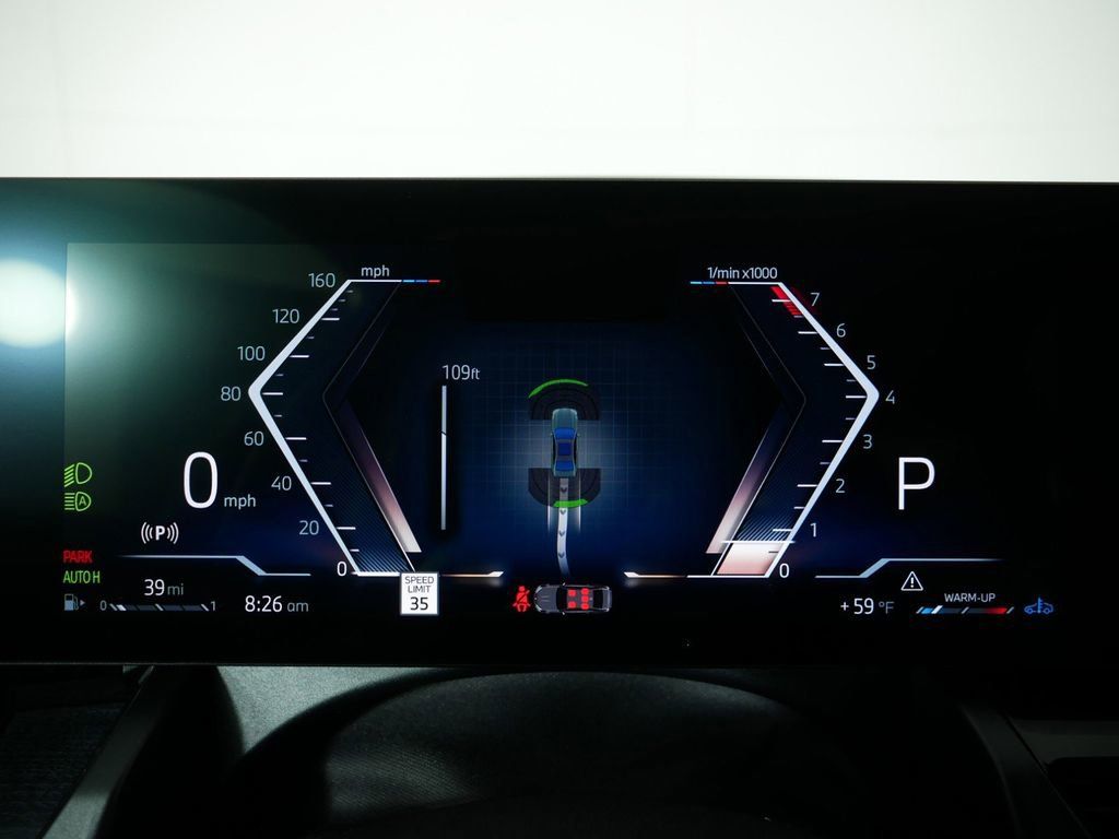 Thumbnail: 2025 BMW 5 Series - 14