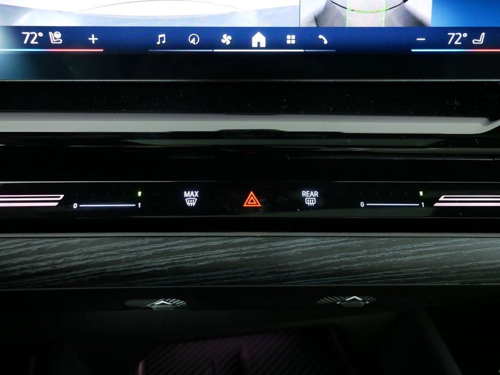 Thumbnail: 2025 BMW 5 Series - 49