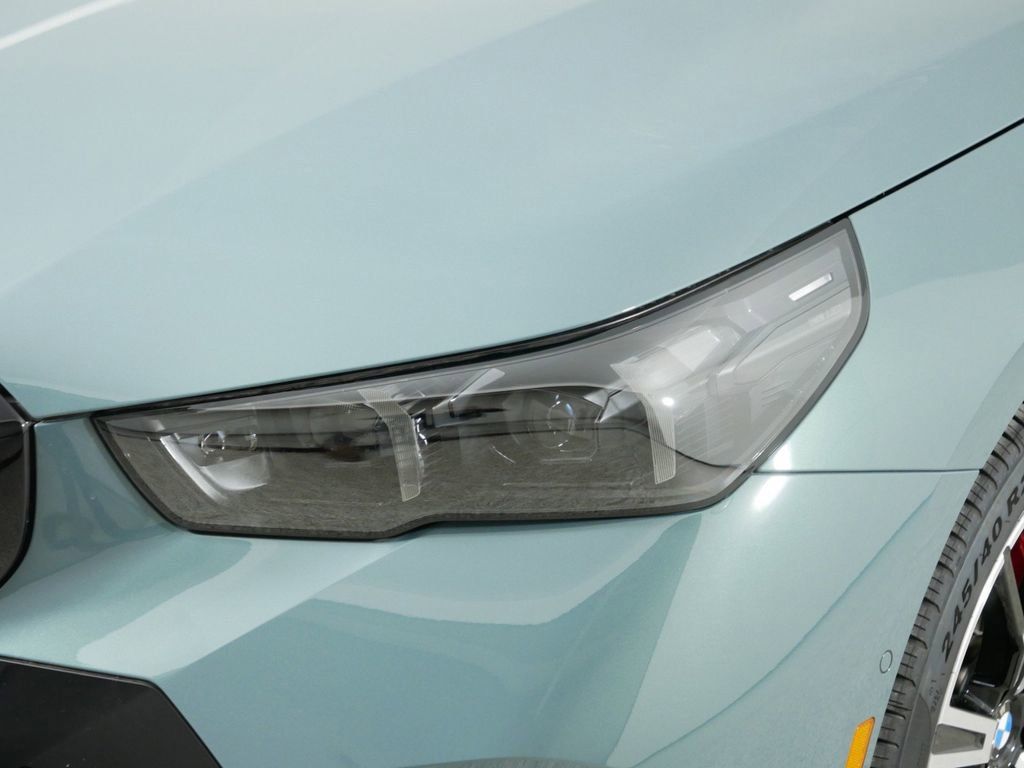 Thumbnail: 2025 BMW 5 Series - 25