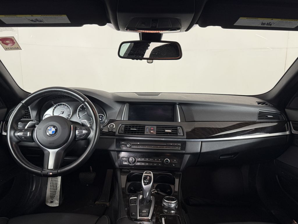 Thumbnail: 2014 BMW 5 Series - 6
