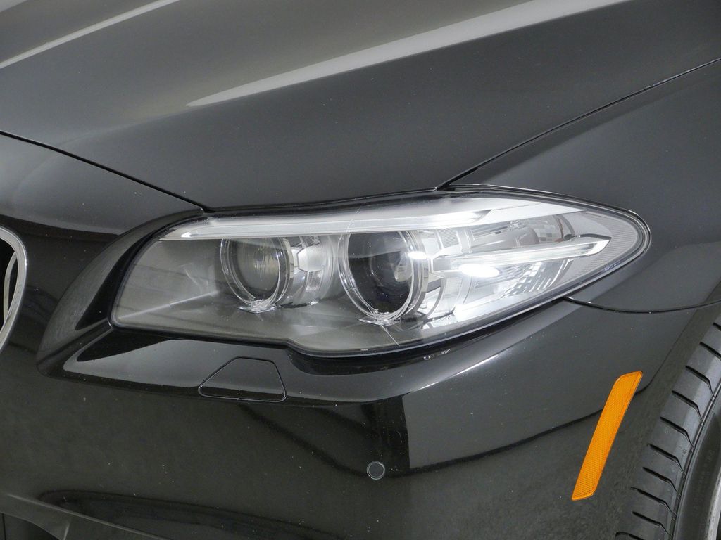 Thumbnail: 2014 BMW 5 Series - 17