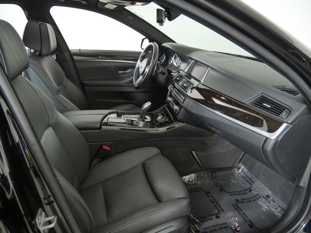 Thumbnail: 2014 BMW 5 Series - 9