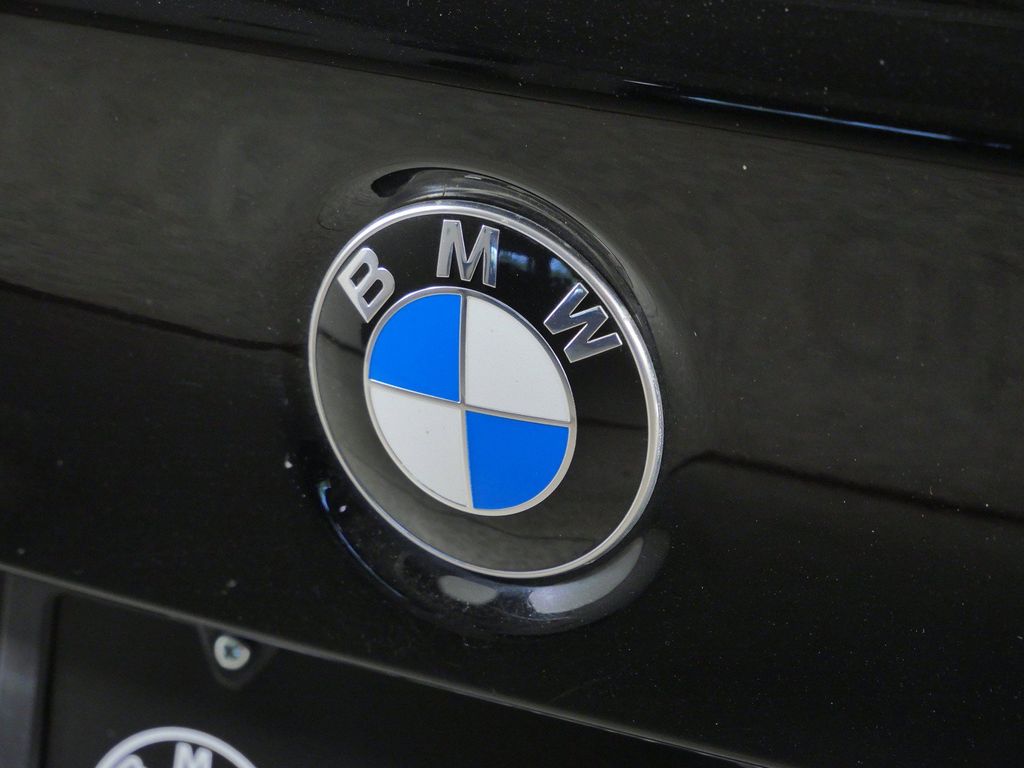 Thumbnail: 2014 BMW 5 Series - 22