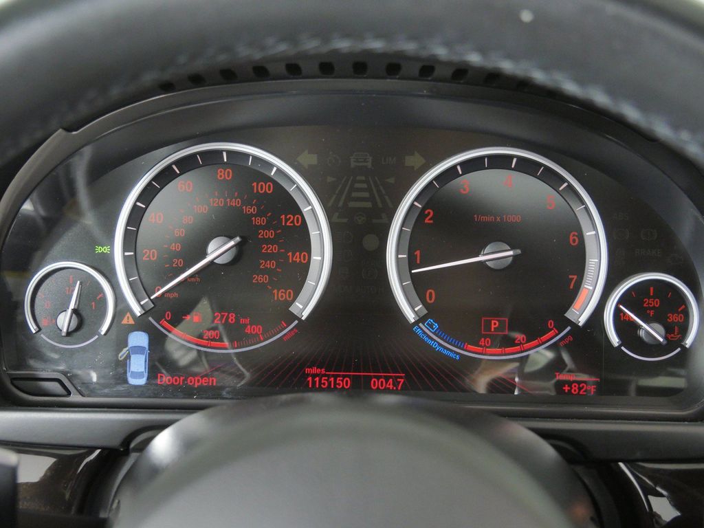 Thumbnail: 2014 BMW 5 Series - 14