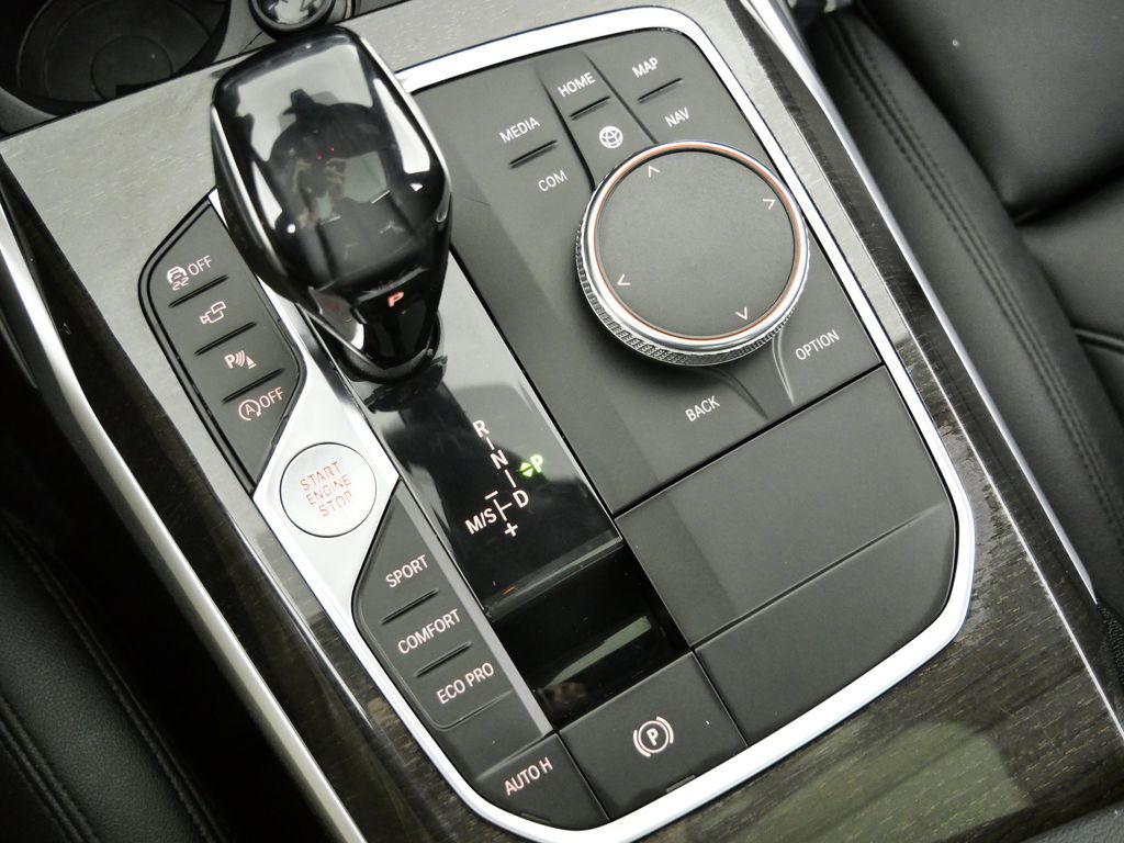 Thumbnail: 2019 BMW 3 Series - 47