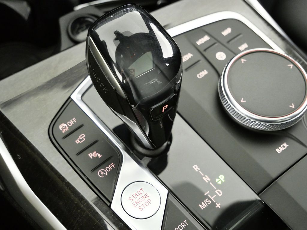 Thumbnail: 2019 BMW 3 Series - 13