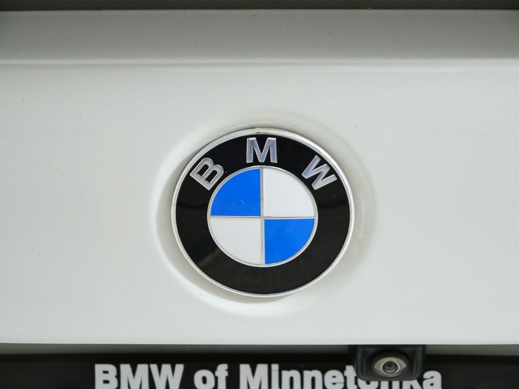 Thumbnail: 2020 BMW 3 Series - 26