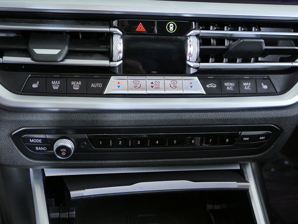 Thumbnail: 2020 BMW 3 Series - 47