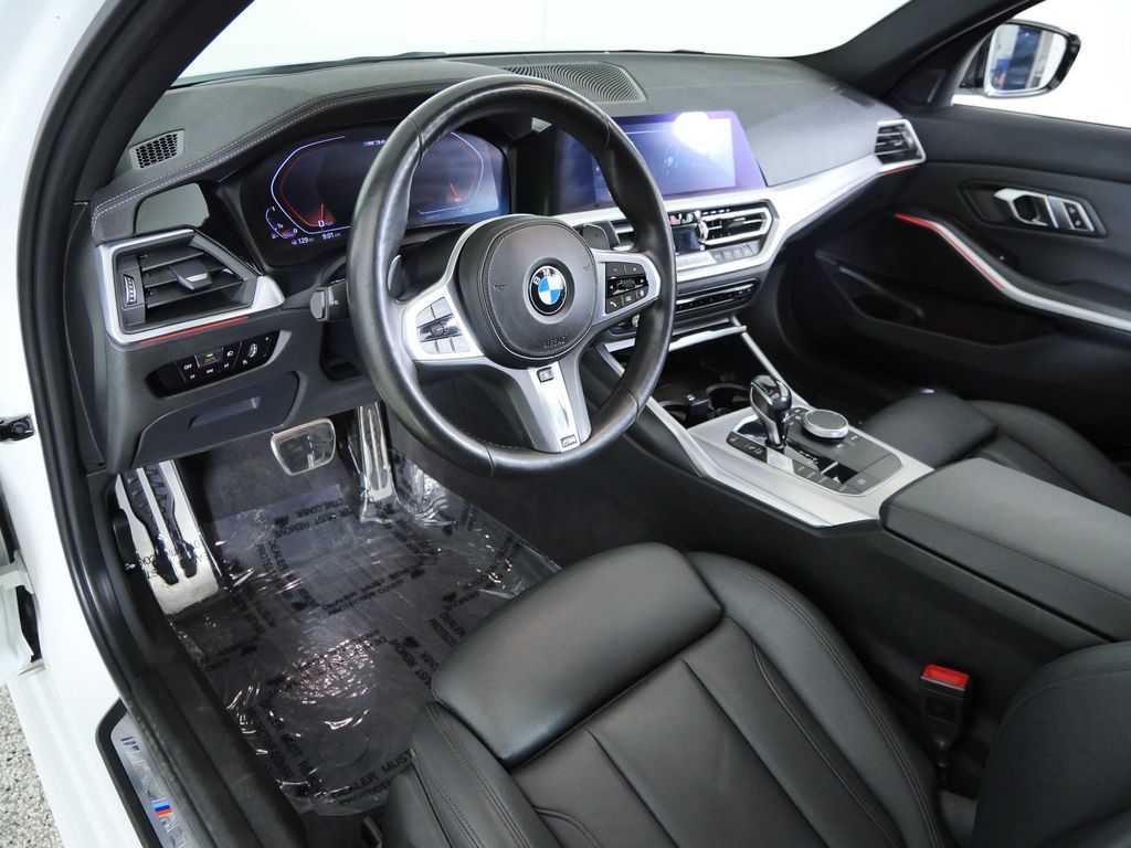 Thumbnail: 2020 BMW 3 Series - 13