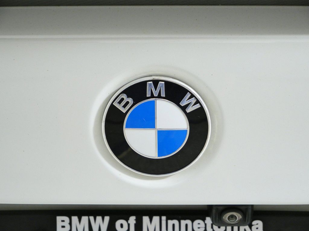 Thumbnail: 2020 BMW 3 Series - 26