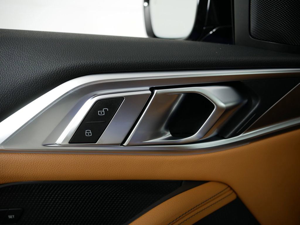 Thumbnail: 2025 BMW 4 Series - 34