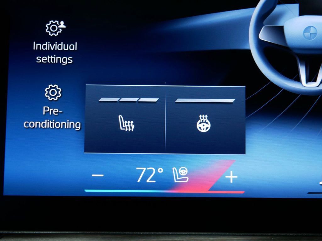 Thumbnail: 2025 BMW 4 Series - 41