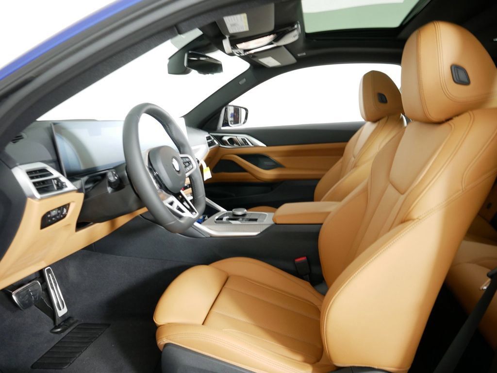 Thumbnail: 2025 BMW 4 Series - 30