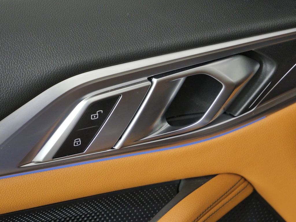 Thumbnail: 2025 BMW 4 Series - 38