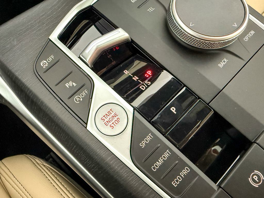 Thumbnail: 2026 BMW 4 Series - 9