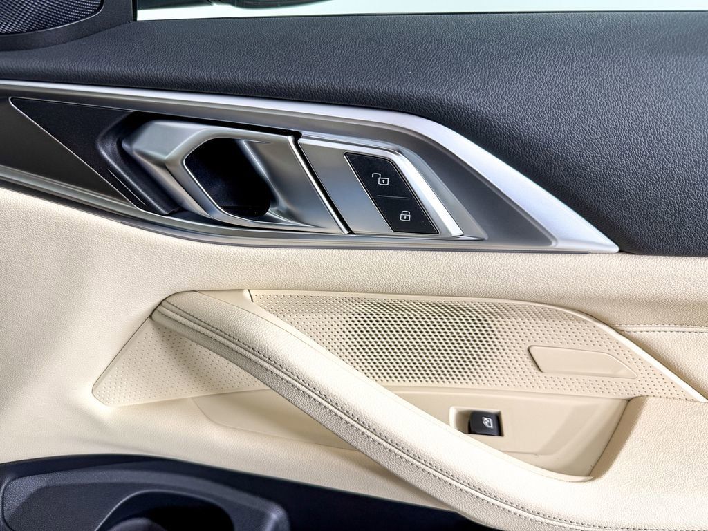 Thumbnail: 2026 BMW 4 Series - 29