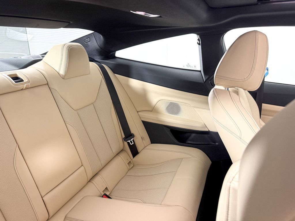 Thumbnail: 2026 BMW 4 Series - 12