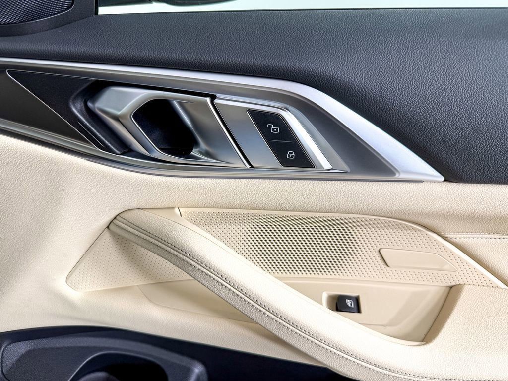 Thumbnail: 2026 BMW 4 Series - 29