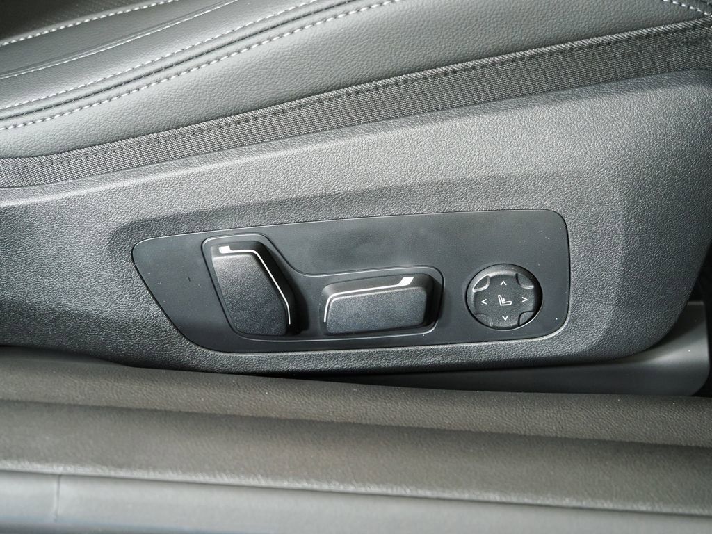 Thumbnail: 2026 BMW 4 Series - 28