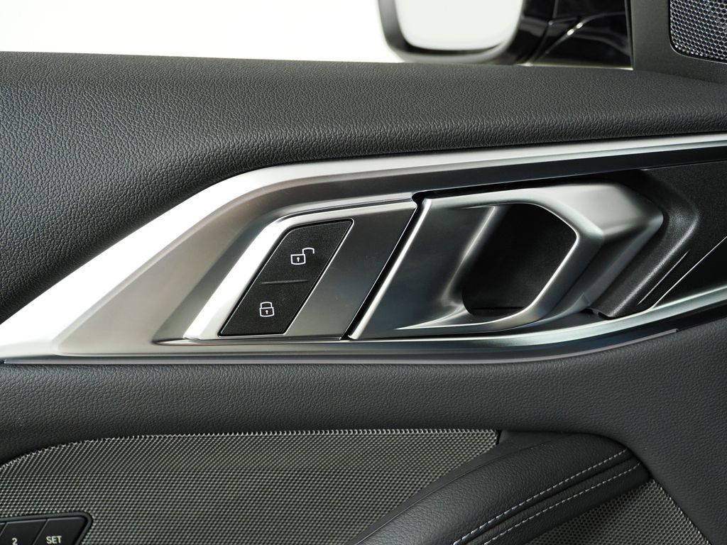 Thumbnail: 2026 BMW 4 Series - 35