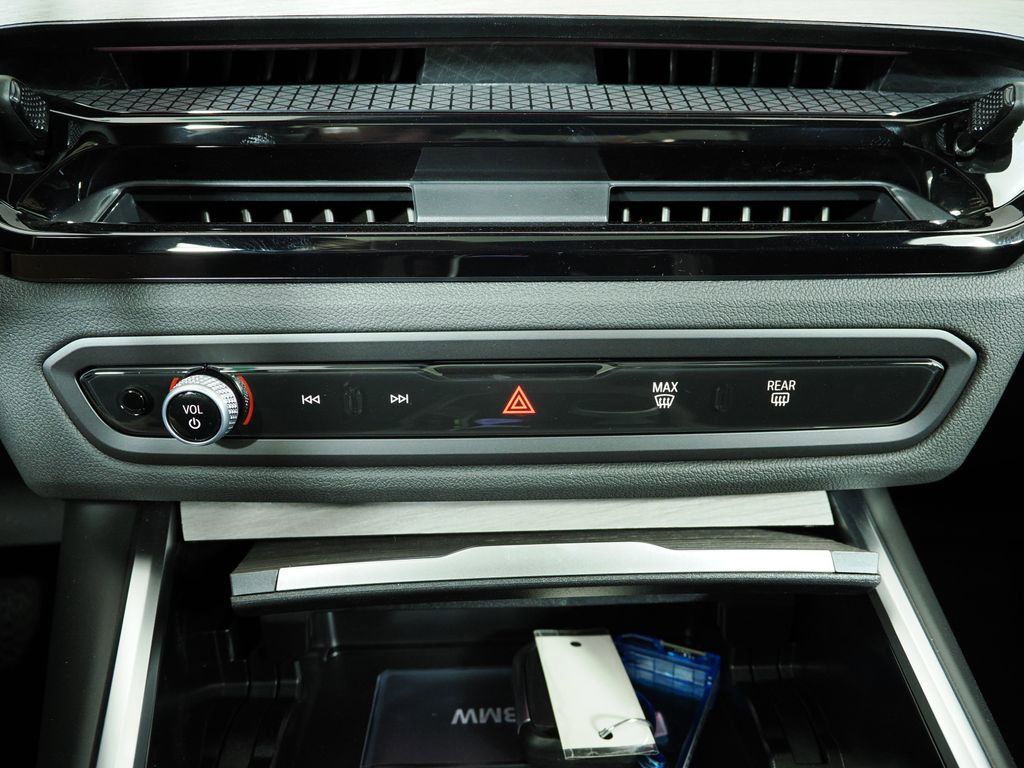 Thumbnail: 2026 BMW 4 Series - 47