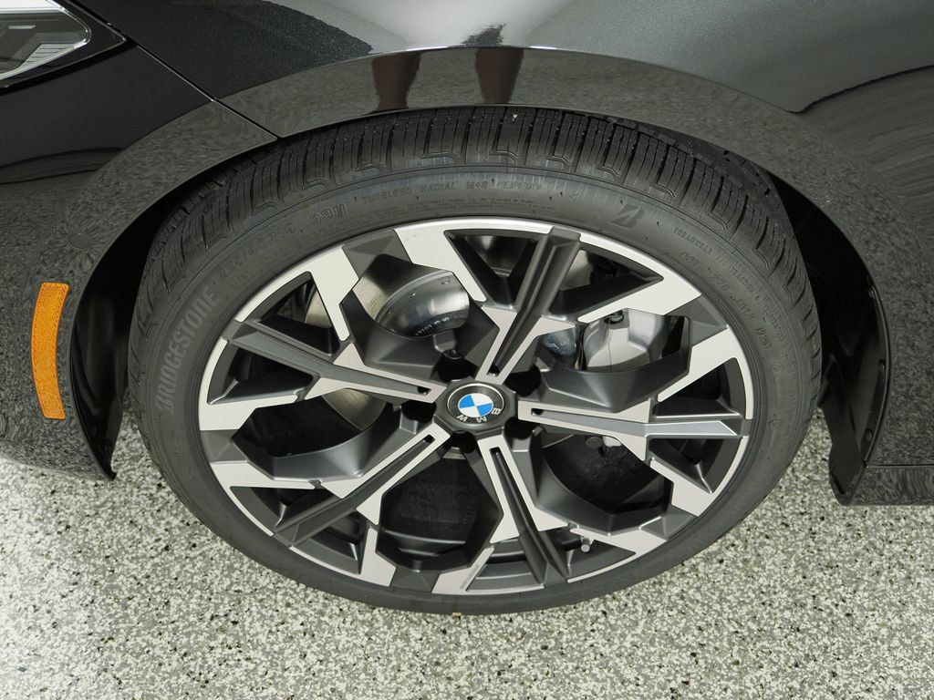 Thumbnail: 2026 BMW 4 Series - 26