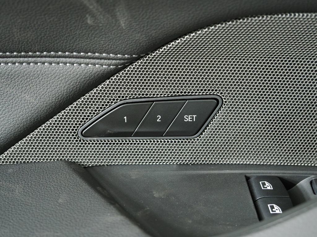 Thumbnail: 2026 BMW 4 Series - 34