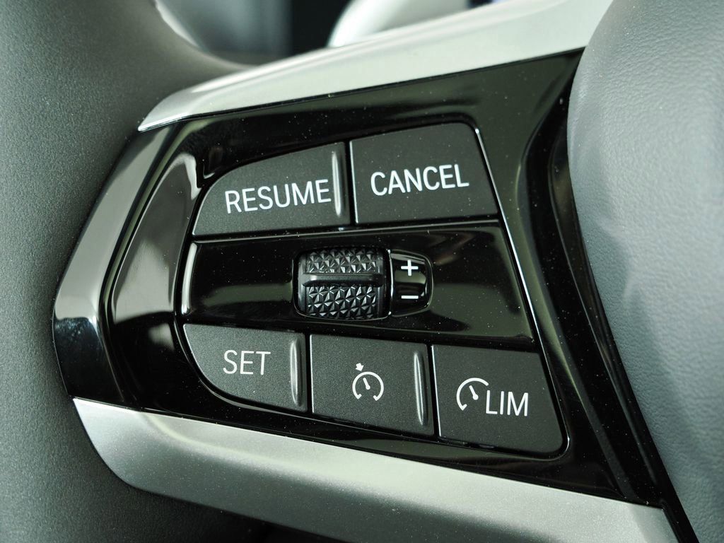 Thumbnail: 2026 BMW 4 Series - 37