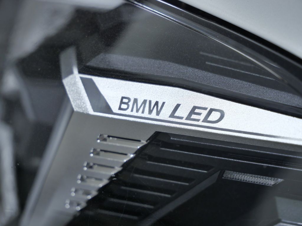 Thumbnail: 2025 BMW 4 Series - 7