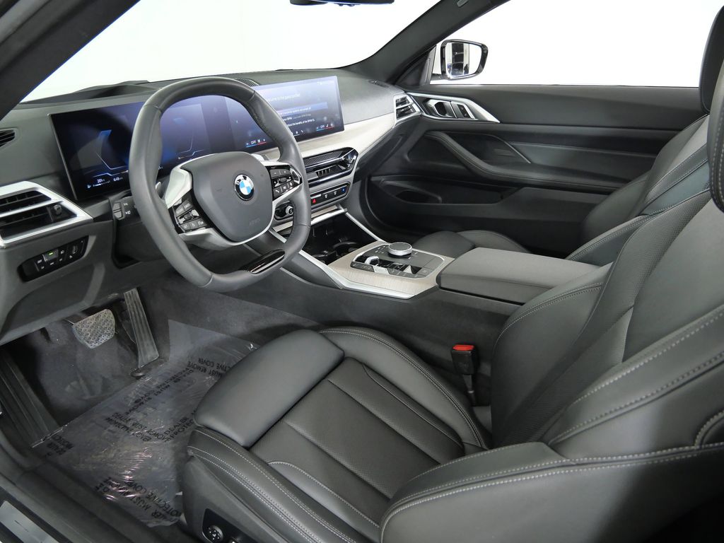 Thumbnail: 2025 BMW 4 Series - 35