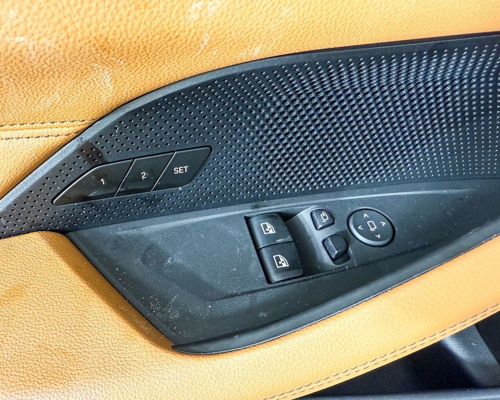 Thumbnail: 2025 BMW 4 Series - 39