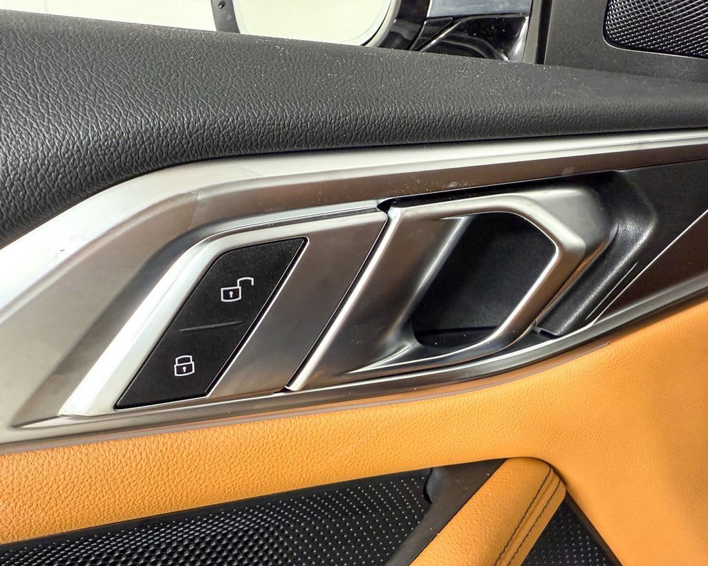 Thumbnail: 2025 BMW 4 Series - 40