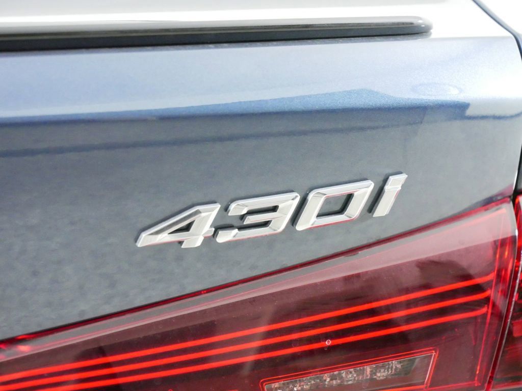 Thumbnail: 2025 BMW 4 Series - 22