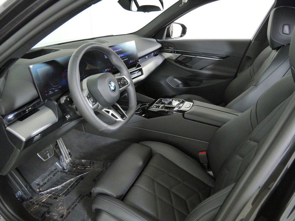 Thumbnail: 2026 BMW 5 Series - 39